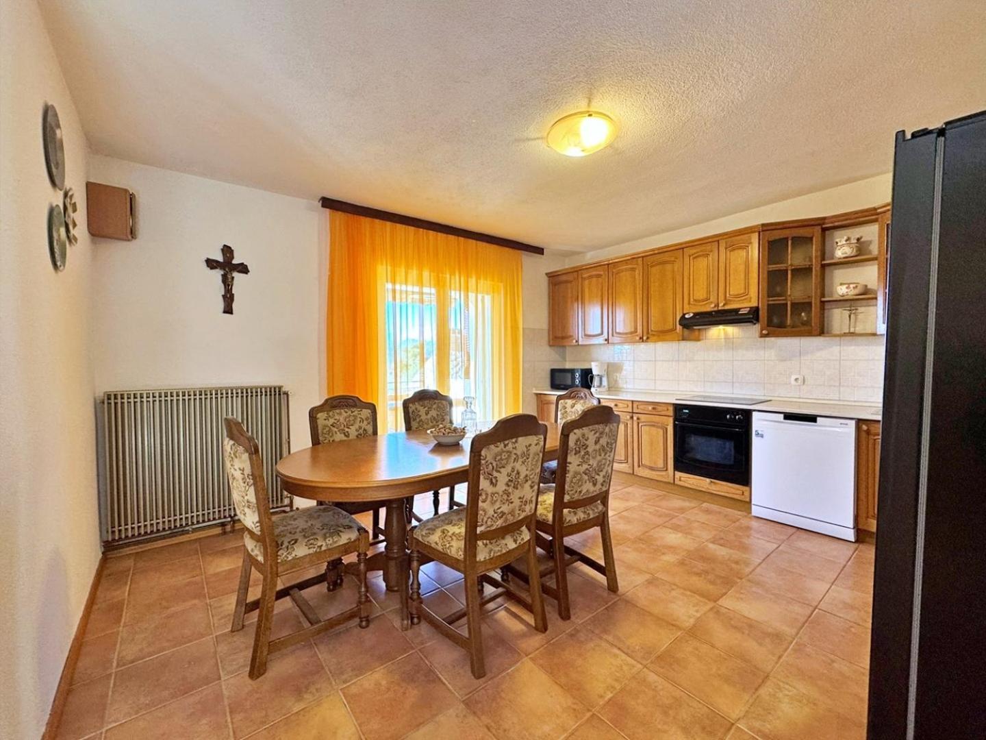 Apartments Pavle Малинска Екстериор снимка